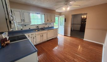 619 W Greenhill Rd, Ashland, KY 41102