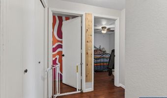 990 Hazel St, Aumsville, OR 97325