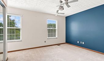 1438 Newell Ct, Columbus, OH 43228