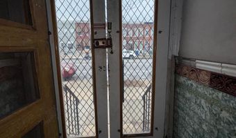 2422 E FEDERAL St, Baltimore, MD 21213