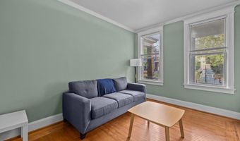 534 IRVING St NW, Washington, DC 20010