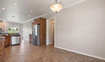 5817 Woodland Rd, Bartlesville, OK 74006