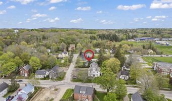 7 John St, Belfast, ME 04915