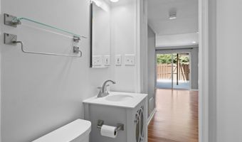 3390 WHIPPLE Ct, Annandale, VA 22003