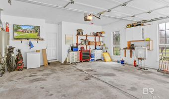 8455 Hooks Rd, Bay Minette, AL 36507