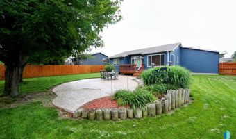 712 S 7th Ave, Brandon, SD 57005