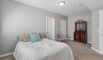 1706 Court St, Adel, IA 50003