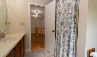 645 Walnut St, Manchester, NH 03104