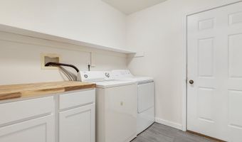 2600 COMPASS Dr, Annapolis, MD 21401