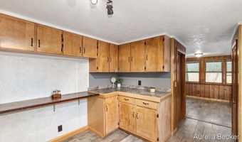 425 S Cedar St, Allegan, MI 49010