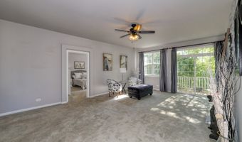 3009 Talaga Dr, Algonquin, IL 60102