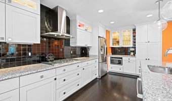 5313 WAKEFIELD Rd, Bethesda, MD 20816