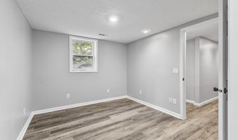 340 W Turner St, Bloomfield, IN 47424