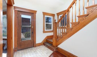 1134 Rapids St, Adel, IA 50003