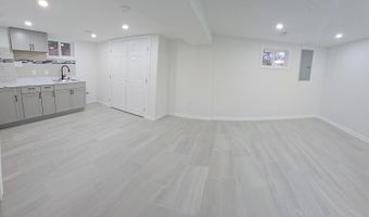 4813 LAWRENCE St, Alexandria, VA 22309