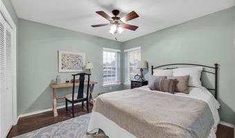 912 Palm Dr, Alamo, TX 78516