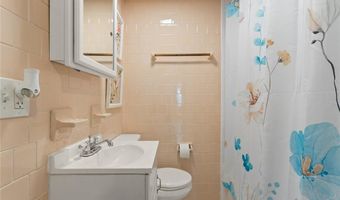 1 Hope St, Lincoln, RI 02865