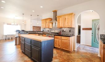 184 La Luz Gate Rd, Alamogordo, NM 88310