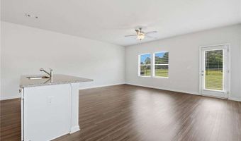 157 Village Green Dr, Adairsville, GA 30103