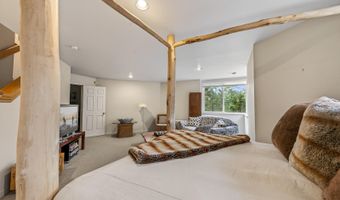 19745 Mount Bachelor Ct, Bend, OR 97702