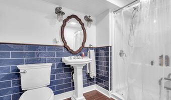 62 Birch St, Beachwood, NJ 08722