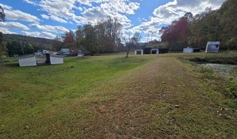 113 Fox Ave, Ansted, WV 25812