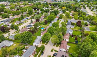 57 SOLAR Cir, Appleton, WI 54915