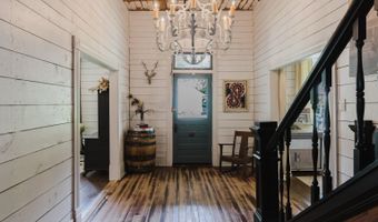 503 S First St, Benton, AR 72015