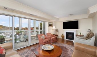 200 Hoffman Ave 505, Cranston, RI 02920