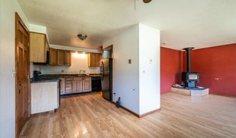 1135 1ST St NE, Bandon, OR 97411