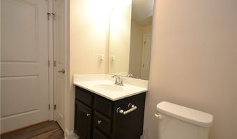 506 N Tunstall Ave, Apex, NC 27502