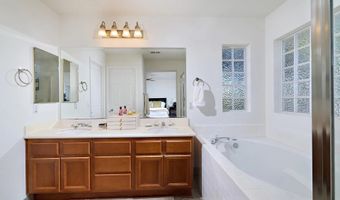 6878 Tradewinds Dr, Carlsbad, CA 92011