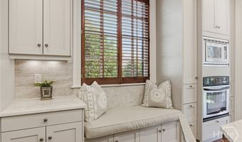 221 Hamilton Rd, Athens, GA 30606