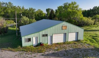 21 Old Boulder Rd, Big Timber, MT 59011