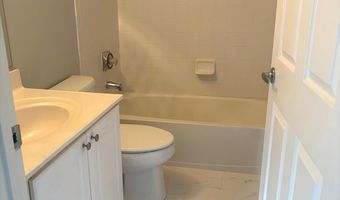 5924 FOUNDERS HILL Dr 302, Alexandria, VA 22310