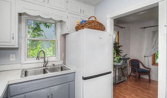 1102 Curtiss Ave, Ames, IA 50010