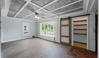 524 Madison St, Anoka, MN 55303