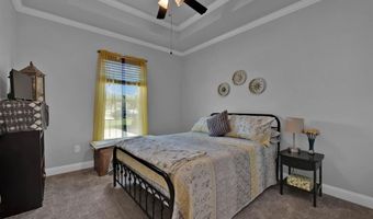 150 St Andrews Ln, Benton, LA 71006