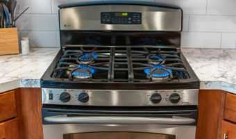 9333 Butterfly Ct, Allendale, MI 49401