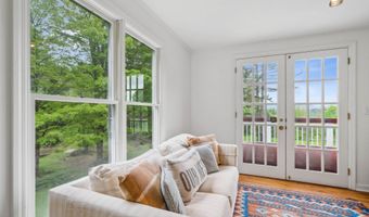 790 Rhoades Hl, Barnard, VT 05031