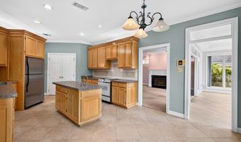 2579 Rue Palafox, Biloxi, MS 39531
