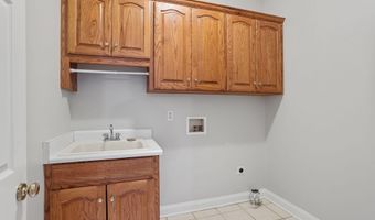 510 Chippendale Ln, Boiling Springs, SC 29316