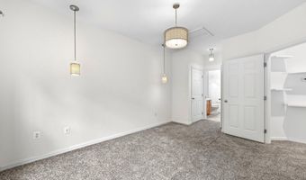 15612 EVERGLADE Ln 404, Bowie, MD 20716