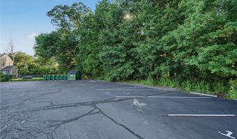 132 Hoffman Ave 207, Cranston, RI 02920