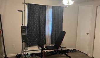 52 Bicentennial Way, North Providence, RI 02919