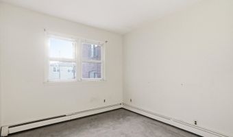 98 W 49Th St, Bayonne, NJ 07002