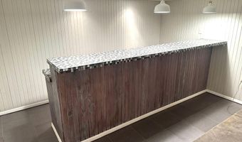 725 N Anthony Ave, Anthony, KS 67003