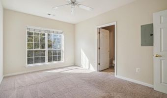 4561 STRUTFIELD Ln #3215, Alexandria, VA 22311