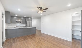 1100 Lockheed St, Bentonville, AR 72712