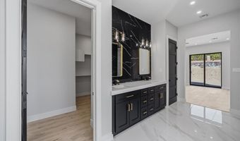 3456 Sunglow Dr, Bullhead City, AZ 86429